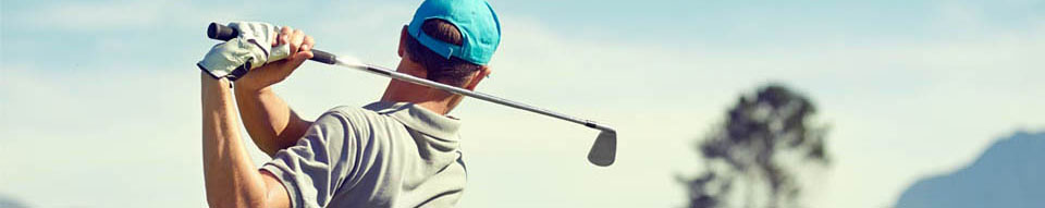 professional golfer swinging